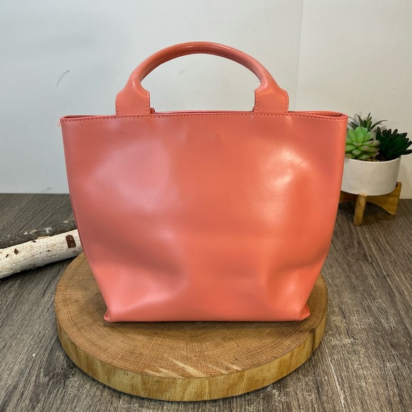 Furla | Pink Leather mini Tote Bag W 8 1/2,   H 9. Any other questions? - Picture 4 of 16